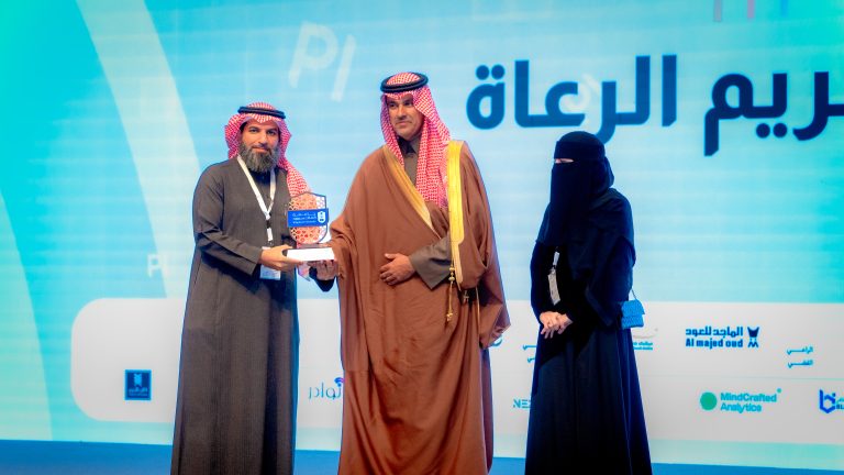 دار المنظومة راعياً برونزياً للملتقى الخامس لإدارة المجلات العلمية